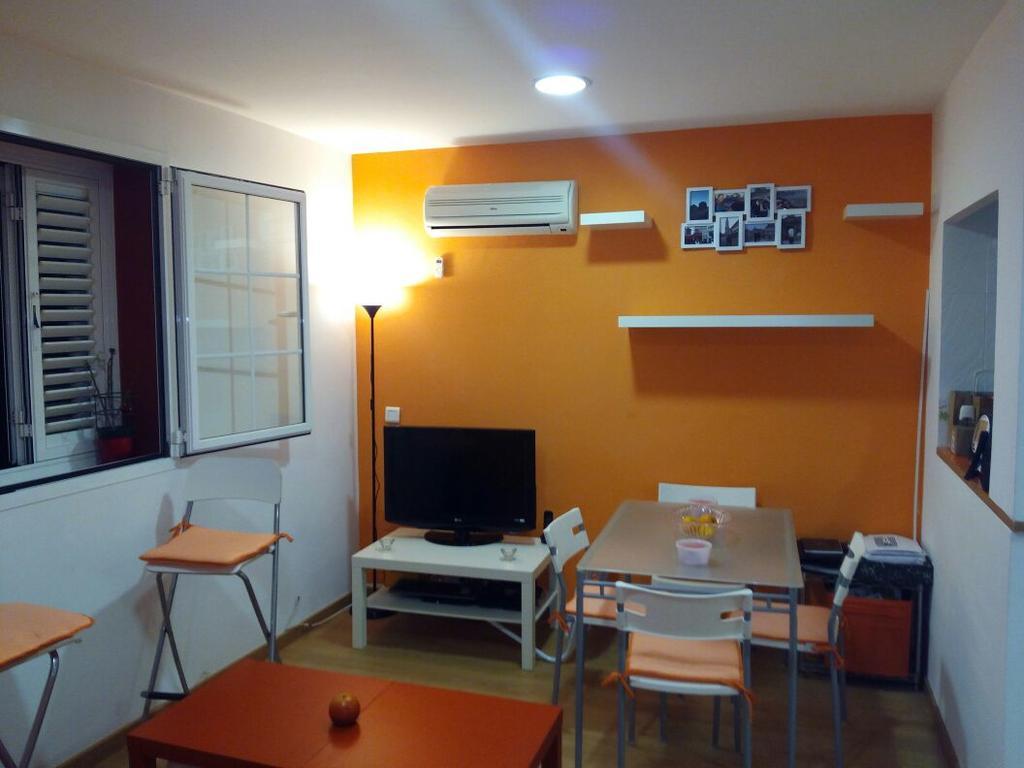 Apartamentos Bahia De Huelin Малага Екстериор снимка