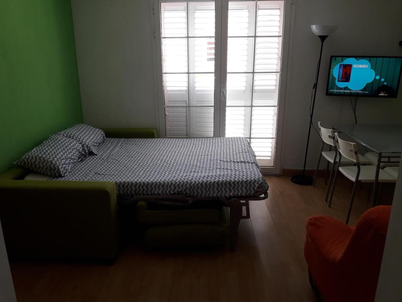 Apartamentos Bahia De Huelin Малага Екстериор снимка